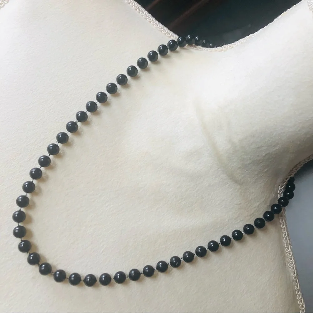 Vintage 80s black plastic pearl necklace